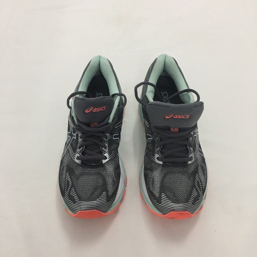 Asics Womens Size 7.5 Gel-Nimbus 19 Running Shoes